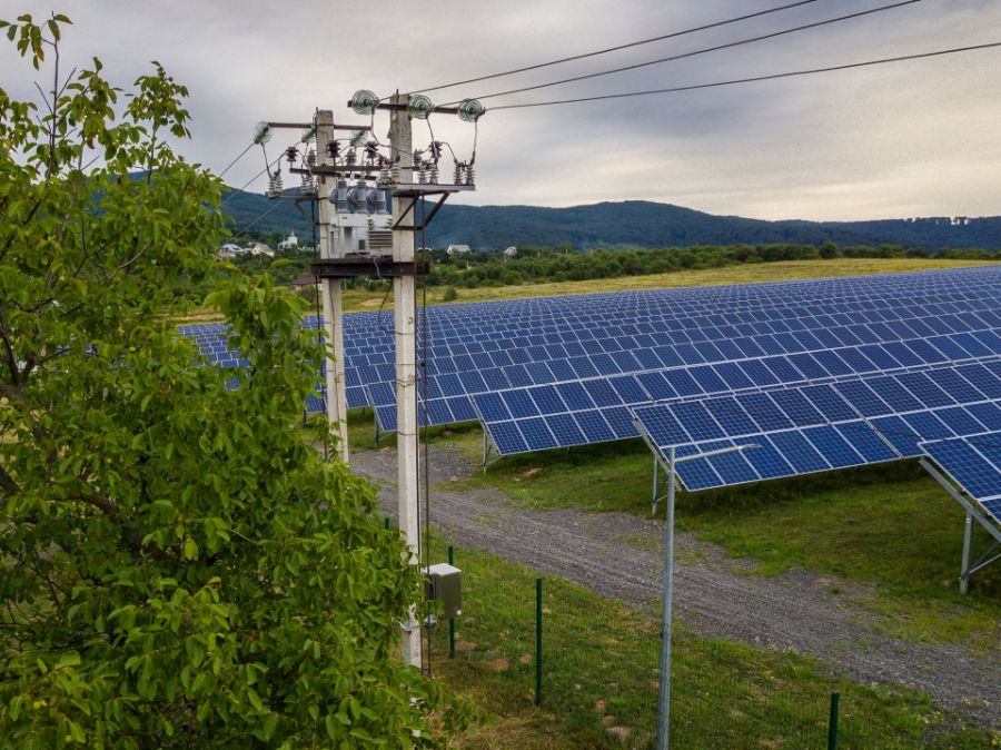 مدل‌ها و روش‌های سرمایه‌گذاری در انرژی‌های تجدیدپذیر (راهنمای جامع ۲۰۲۴)